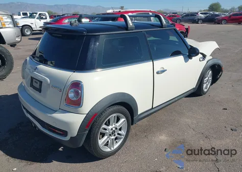 2013 Mini Hardtop Cooper S from USA, damaged, VIN WMWSV3C55DT390985